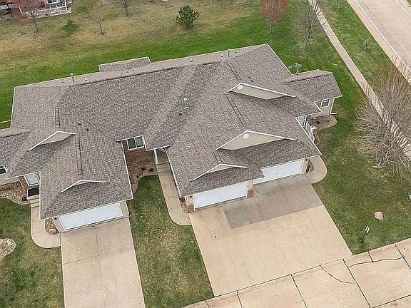 2nd image of 4433 Spoonbill Ct