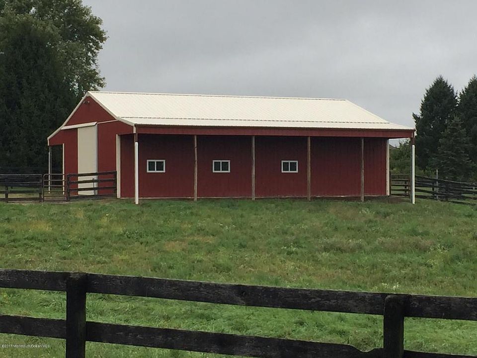 2nd image of 267 Sykesville Rd