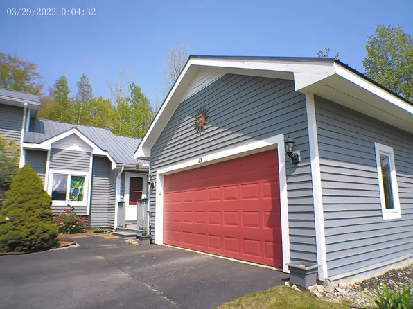 23 Grandview Drive, Berlin, NH 03570