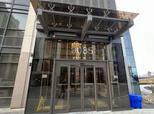 9085 Jane St #221, Vaughan, ON