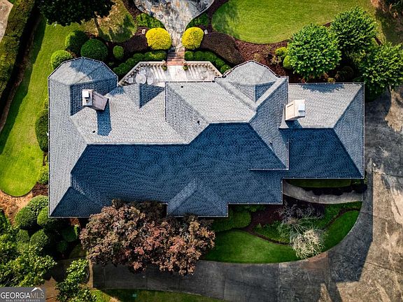 3rd image of 1010 Forrest Hills Point