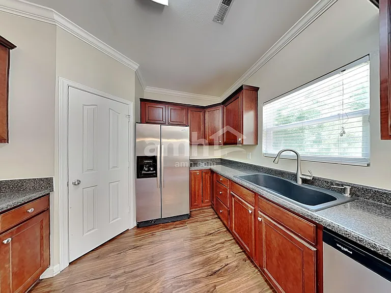 3006 Chimney Wood Trl — Photo 4