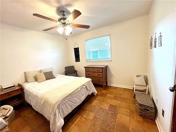 5th image of 6908 Christine St