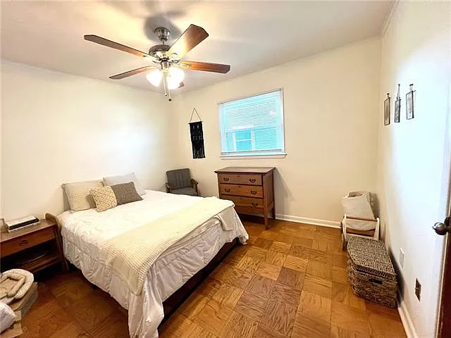 6908 Christine St — Photo 5