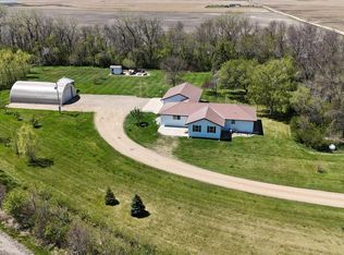 5344 1st St SE, Sykeston, ND 58486