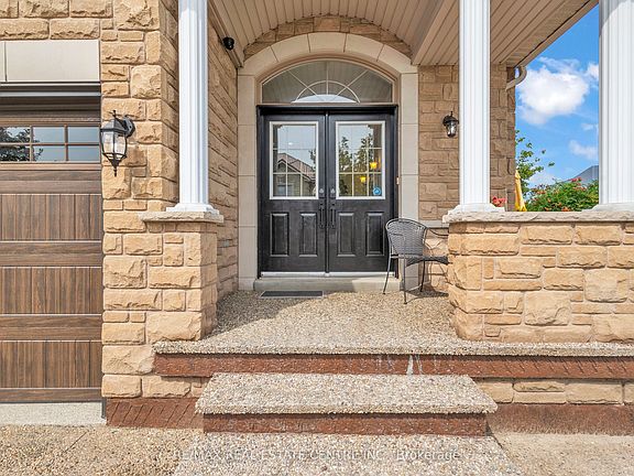 4th image of 2 Janetville St