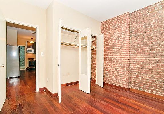4th image of 340 E 11th St APT 2