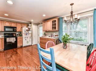 209 Gundry Dr, Falls Church, VA 22046