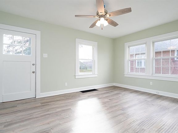 4th image of 1307 W 3rd St