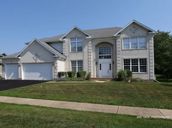 18600 W Lazy Acre Rd, Lake Villa, IL 60046