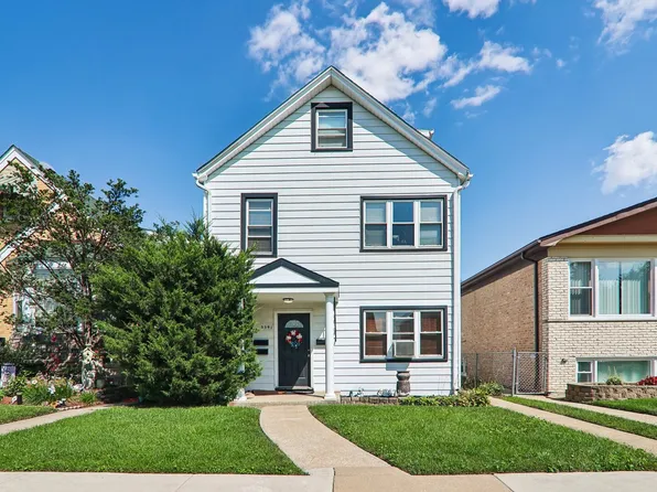 3541 N Neenah Ave, Chicago, IL 60634