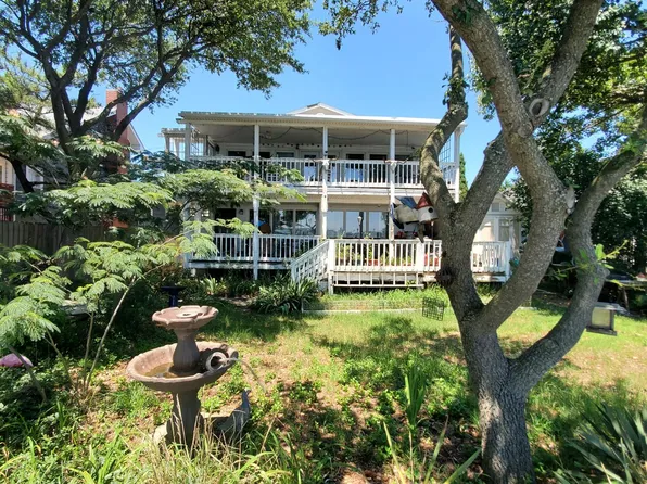 1331 Bayville St #2, Norfolk, VA 23503