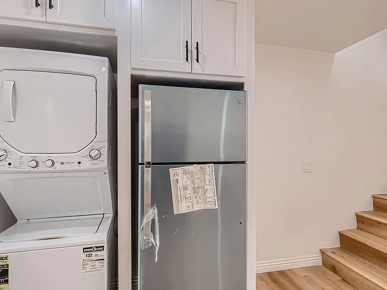 311 N Berendo St #5 — Photo 4