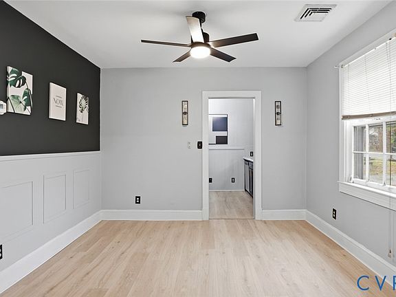 4th image of 6706 Wentworth St