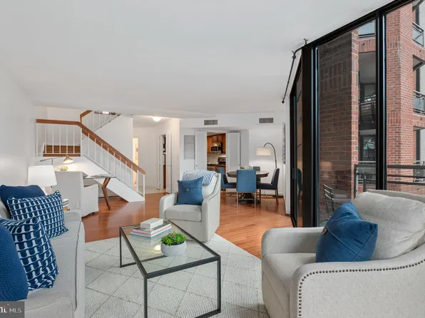 1099 22nd St NW APT 409, Washington, DC 20037