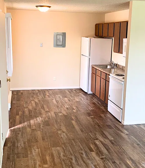 1028 1st Ave — Photo 9