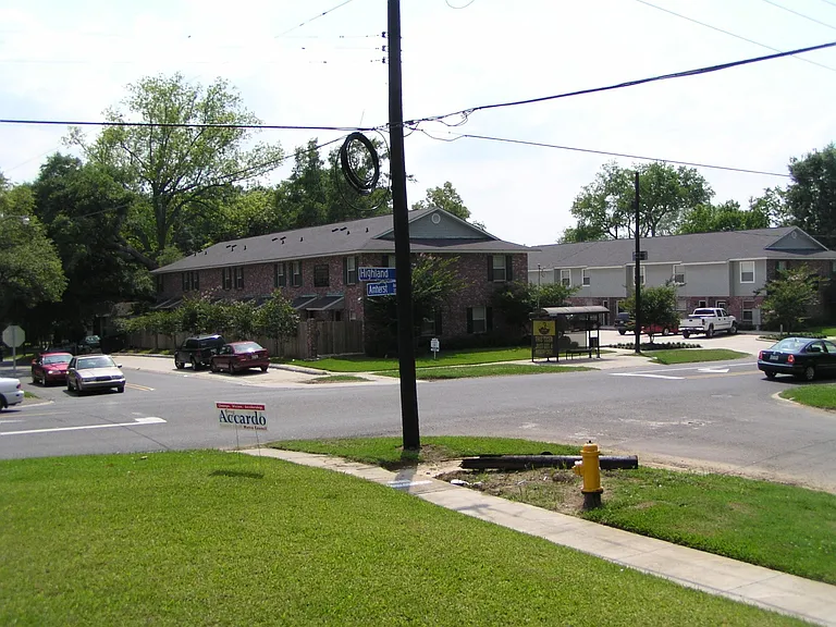 4280 Highland Rd #A — Photo 9