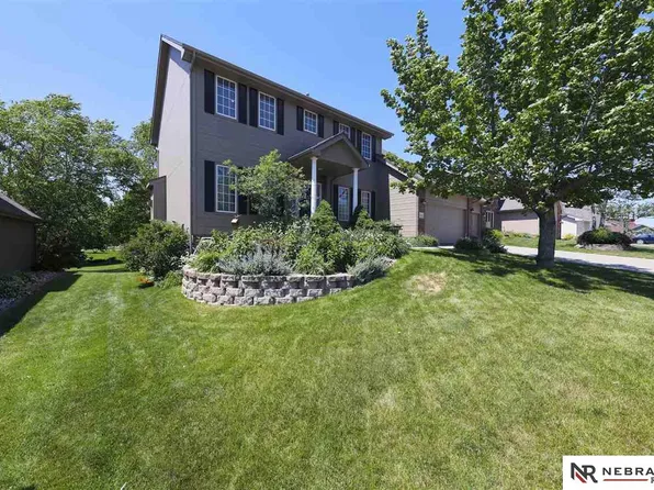 17014 Decatur St, Omaha, NE 68118