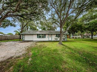 8621 50th St N, Pinellas Park, FL 33782