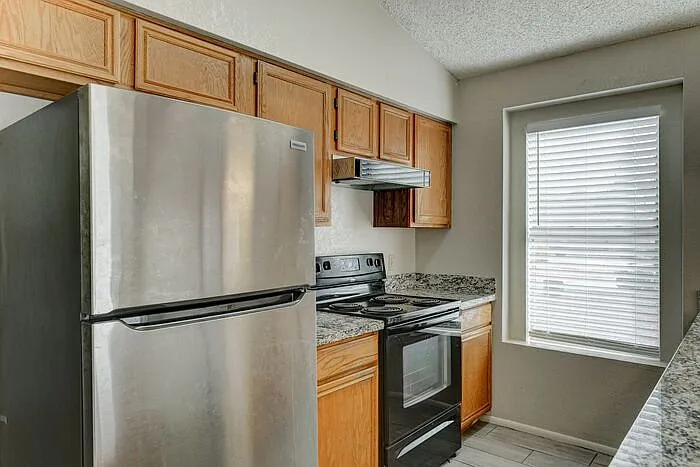 7040 W Olive Ave #12 — Photo 10