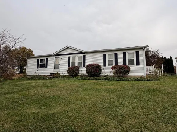 2367 Alward Rd SW, Pataskala, OH 43062