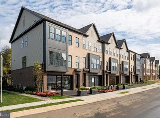 42153 Gilded Stone Ter, Ashburn, VA 20148