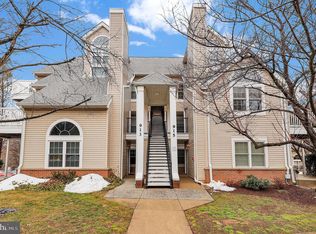 913 Hillside Lake Ter APT 413, Gaithersburg, MD 20878