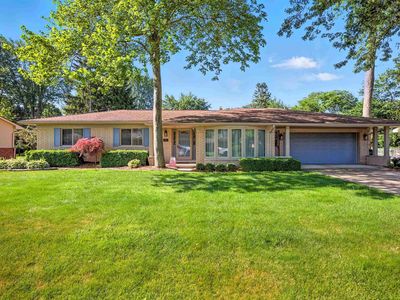 6748 Yarborough Dr, Shelby Township, MI, 48316