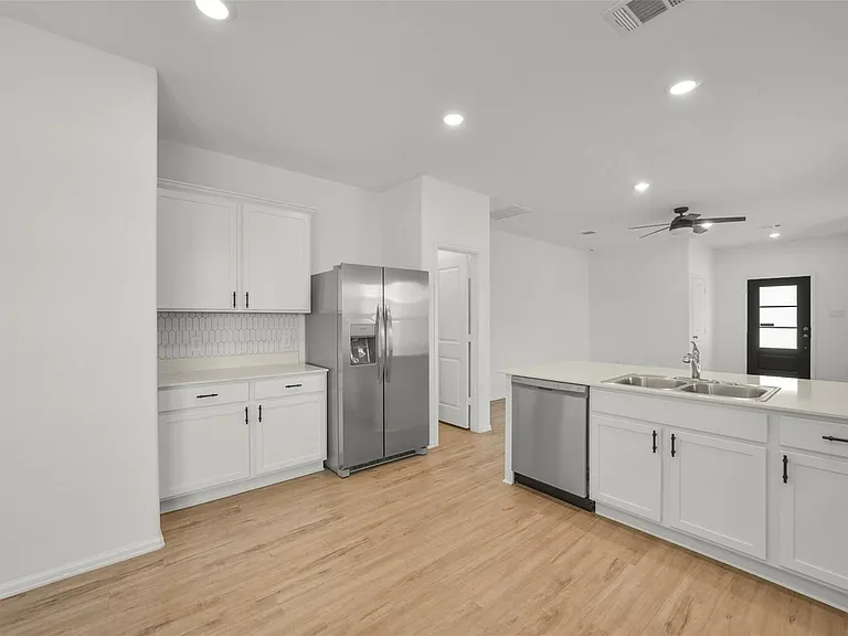 3003 Halleton Ct — Photo 10