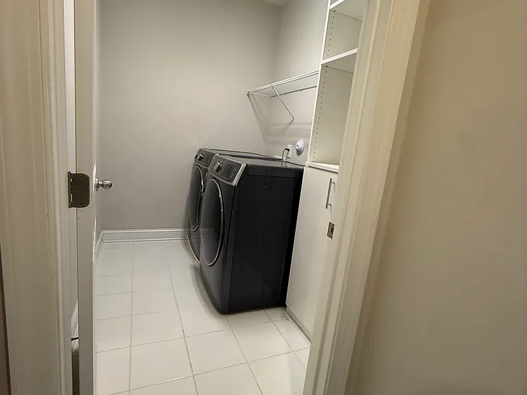 120 Bailey Park — Photo 39