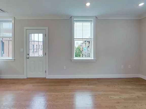 landlord_unit_photo_52640851_2
