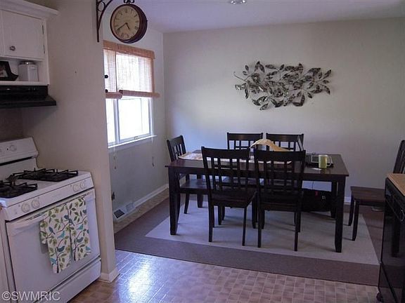 5th image of 4953 Stony Creek Ave NW