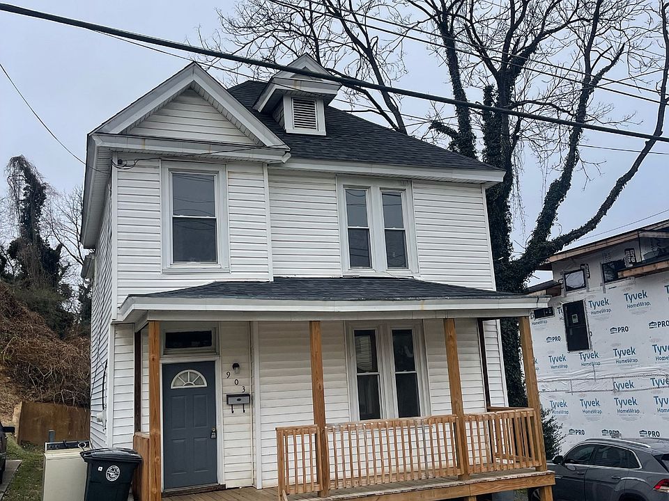 1st image of 903 8th St