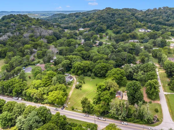 517 Franklin Rd, Franklin, TN 37069