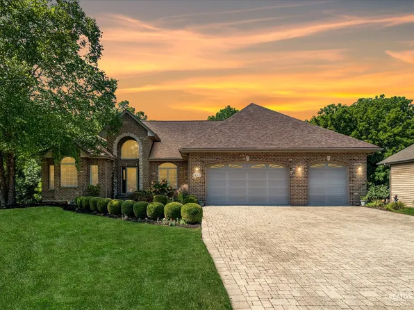 453 Poplar Dr, Yorkville, IL 60560