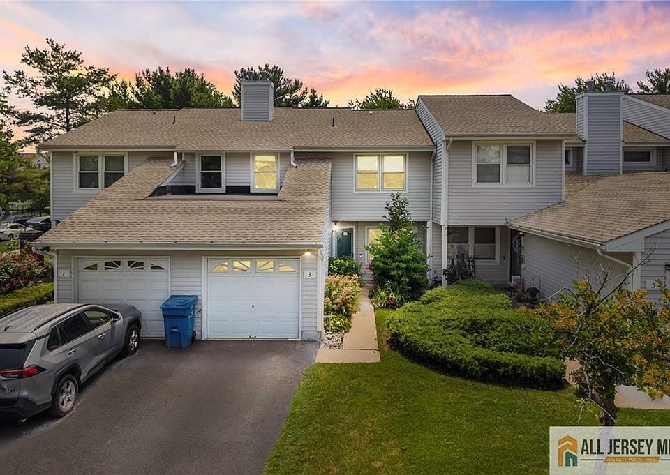 1st image of 3 Sandpiper Dr #2502