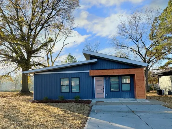 297 Gurley Dr, Concord, NC 28027