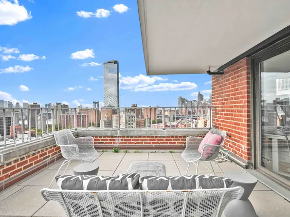 383 Grand Street image 1 of 19