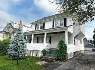 118 Colonial Rd #1, Stamford, CT 06906