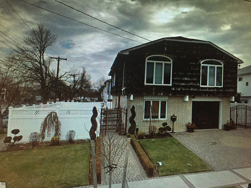 1st image of 8304 163rd Ave