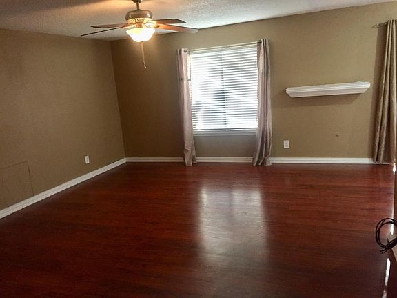 5th image of 3405 Northwood Ln