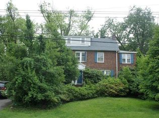 9 Windmill Ln, Scarsdale, NY 10583