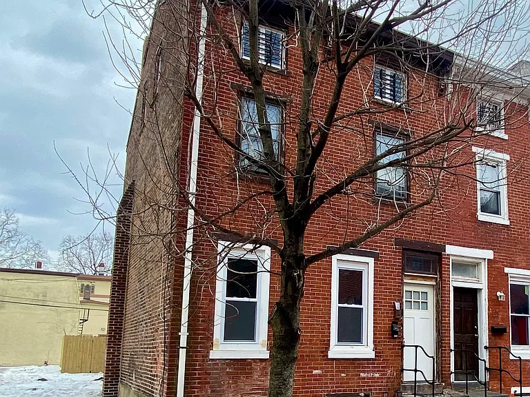 34 Southard St #2 — Photo 18