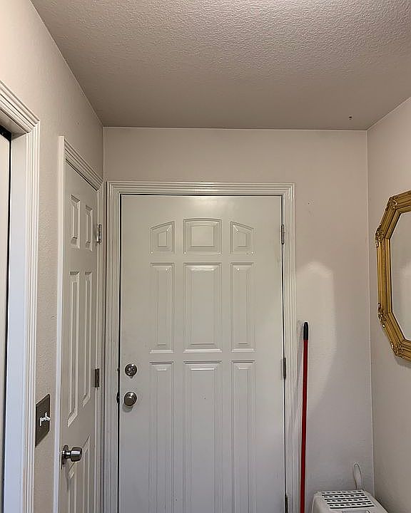 1st image of 2027 Terry St APT 3