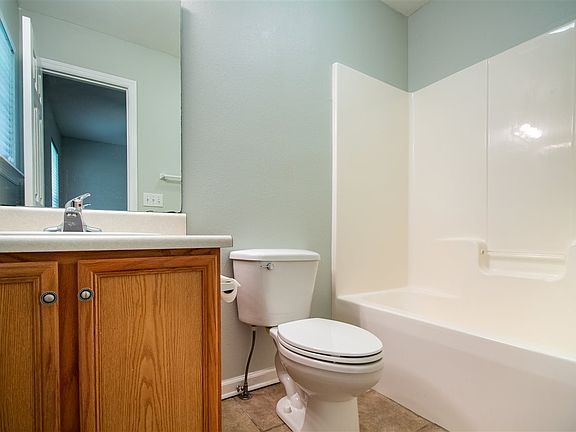 5th image of 2738 W Tharpe St APT 1602