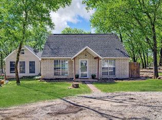 1313 Apache Ct, Joshua, TX 76058