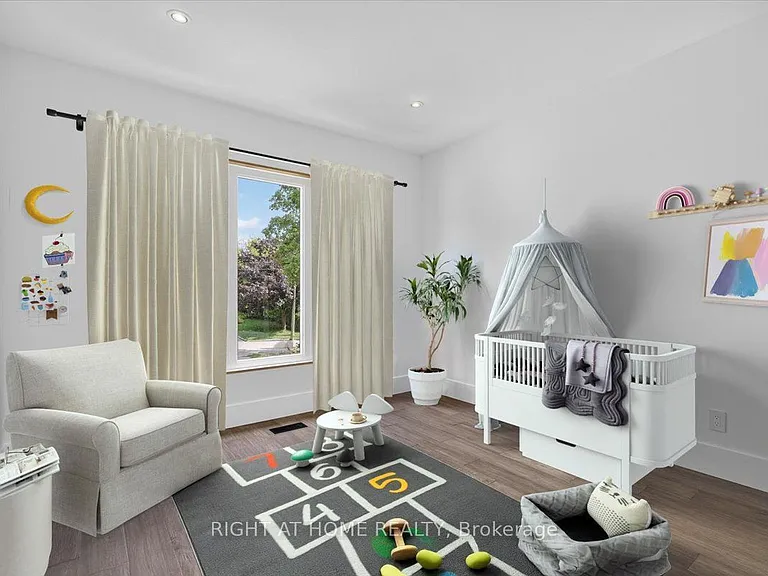 64 Larwood Blvd — Photo 31
