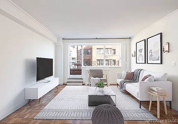 2nd image of 12 Beekman Pl APT 11E