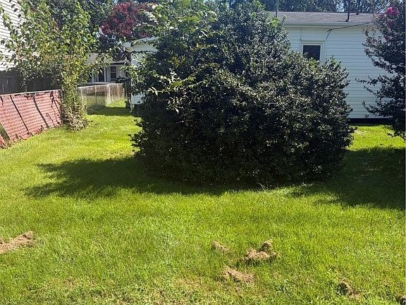 3rd image of 402 N 5th Ave