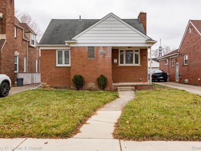 9025 Ruth Ave, Allen Park, MI, 48101